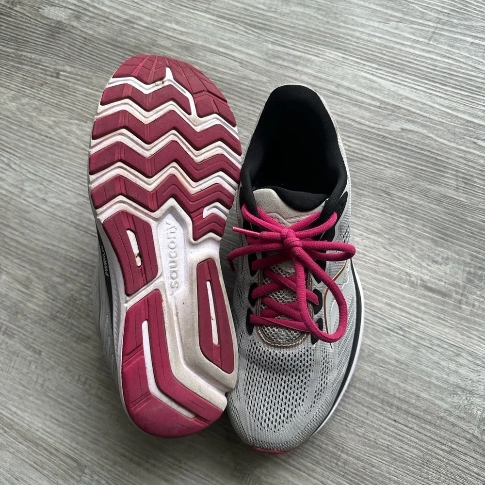 Saucony Womens Ride 14 PWRRUN running shoes Sz 11